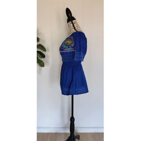 New Mexican Peasant Embroidered Blouse Off Shoulder Floral Top Handmade Sz M - Picture 4 of 8